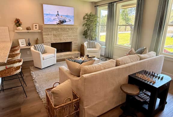 New Waterfront Home: Enjoy Lake LBJ Water Views From Every Bedroom | Luxury - Image 3